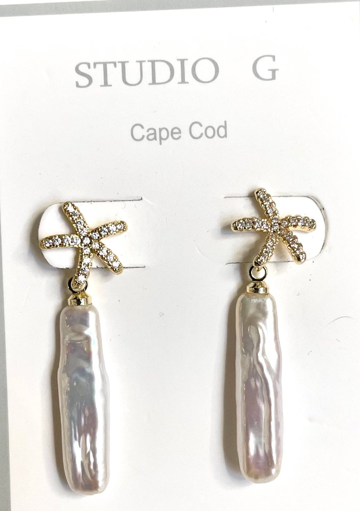 #1192-CZ Starfish and Biwa Pearl Earring