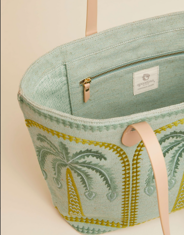 Fiesta Tote Richmond Hill Sea Foam Palms