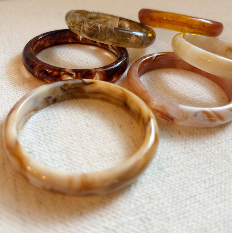 Natural Tones Bold Resin Bangle Set Of 3