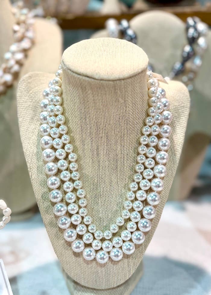 #1280- 3 Strand Mop Tiered Necklace