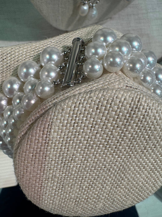 #1280- 3 Strand Mop Tiered Necklace