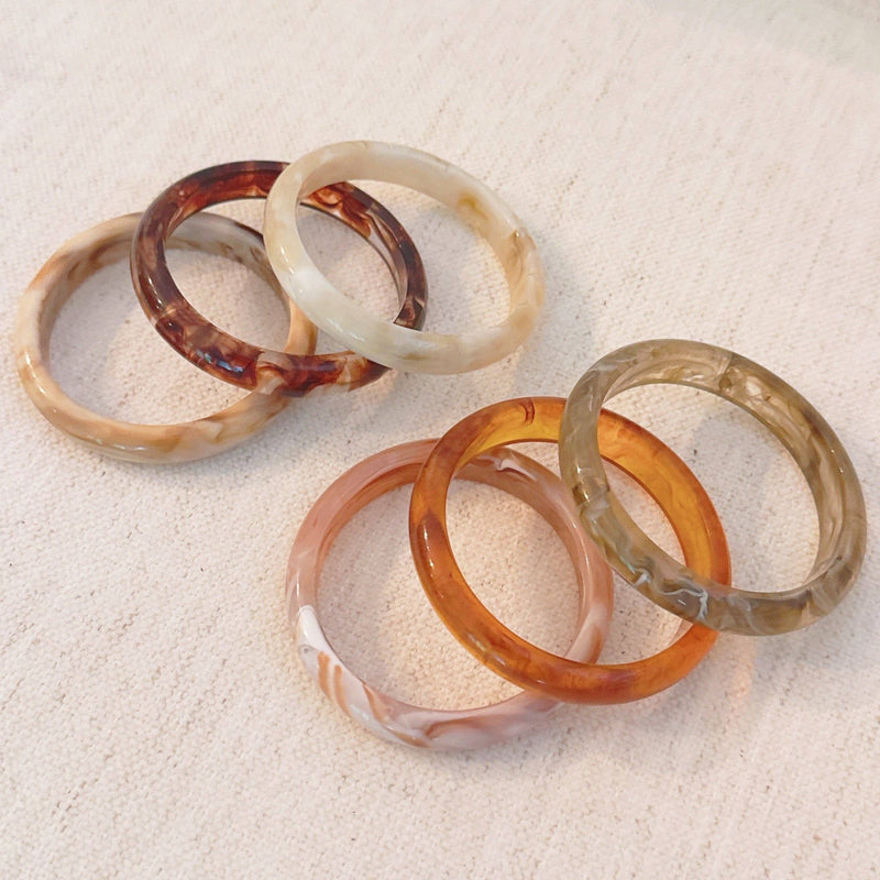 Natural Tones Bold Resin Bangle Set Of 3
